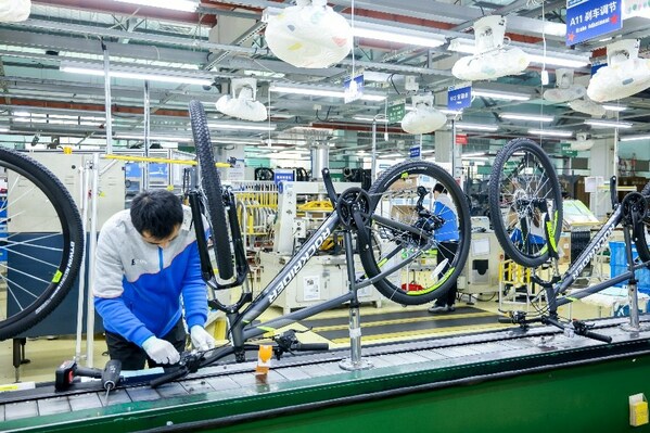 从赛场到市场建设银行福建省分行点燃八闽体育经济热(图1)