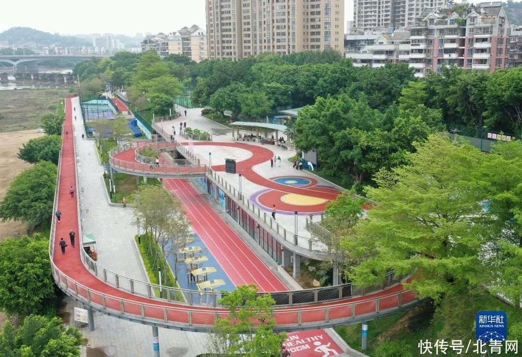 2022年全国规模以上文化及相关产业企业营业收入情况是怎样的?(图1)